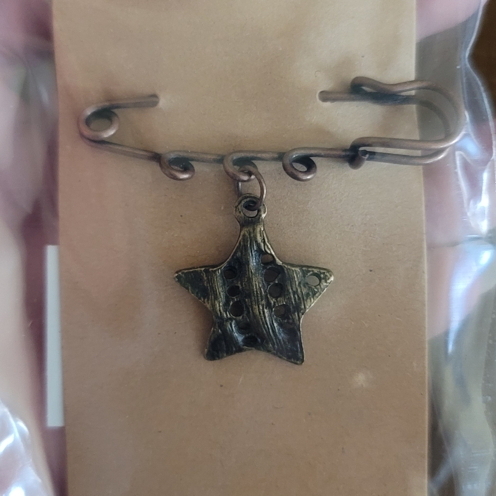 Brooch